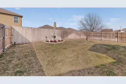 360 Fossil Bridge Drive, Fort Worth, TX 76131 - Photo 38