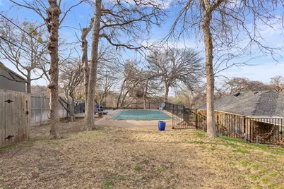 409 Shadow Mountain Drive, Woodway, TX 76712 - Photo 32