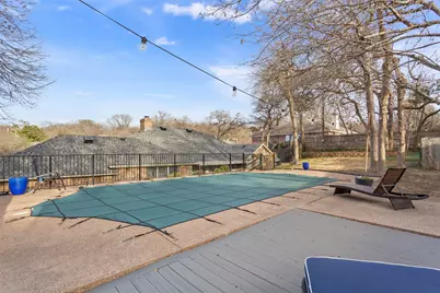 409 Shadow Mountain Drive, Woodway, TX 76712 - Photo 34