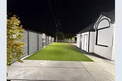 3015 Forestwood Drive, Arlington, TX 76006 - Photo 8