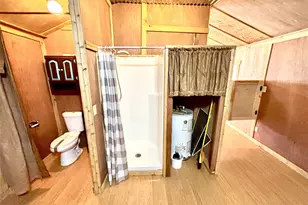 454 Bear Ridge Rd, Bowie, TX 76230 - Photo 20