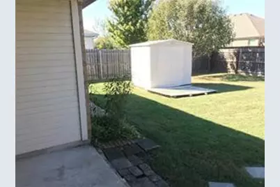 329 Hacienda Drive, Waxahachie, TX 75165 - Photo 16