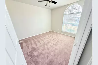 329 Hacienda Drive, Waxahachie, TX 75165 - Photo 12