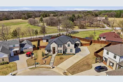 3701 Primrose Court, Denison, TX 75020 - Photo 2