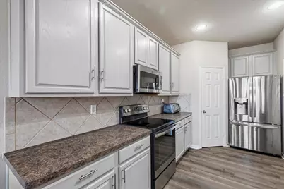 1857 Brookview Drive, Carrollton, TX 75007 - Photo 18