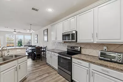 1857 Brookview Drive, Carrollton, TX 75007 - Photo 20