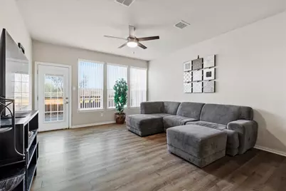 1857 Brookview Drive, Carrollton, TX 75007 - Photo 8