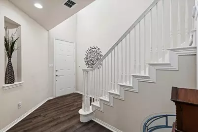 1857 Brookview Drive, Carrollton, TX 75007 - Photo 6