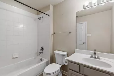 1857 Brookview Drive, Carrollton, TX 75007 - Photo 32