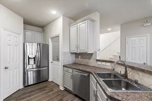 1857 Brookview Dr, Carrollton, TX 75007 - Photo 18