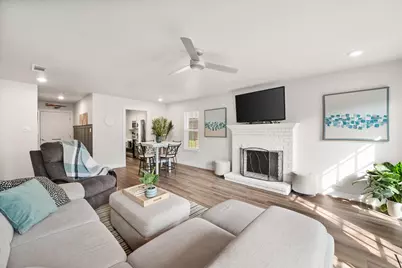 1049 Roaring Springs Road #1049, Fort Worth, TX 76114 - Photo 4