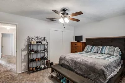 11 E Townhouse Lane #26, Grand Prairie, TX 75052 - Photo 14