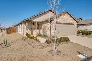 14005 Danesdale Dr, Pilot Point, TX 76258 - Photo 2