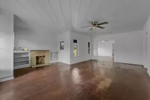 817 Marion Ave, Fort Worth, TX 76104 - Photo 2