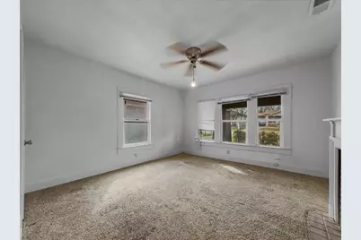 817 Marion Avenue, Fort Worth, TX 76104 - Photo 12