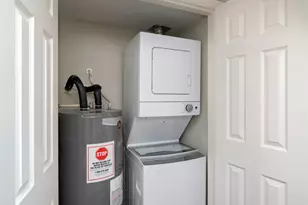 8037 W Elizabeth Ln, Fort Worth, TX 76116 - Photo 16