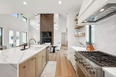 1100 Creekview Cove, Strawn, TX 76475 - Photo 8