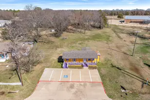 705 E Pine St St, Edgewood, TX 75117 - Photo 1