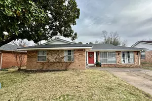3920 Savannah Dr, Garland, TX 75041 - Photo 1