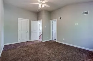 514 Hunters Glen St, Lewisville, TX 75067 - Photo 24