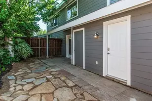 514 Hunters Glen St, Lewisville, TX 75067 - Photo 8