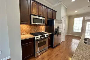 15826 Quorum Dr, Addison, TX 75001 - Photo 12