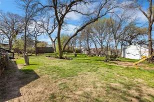 1007 Santa Fe St, Denton, TX 76205 - Photo 32