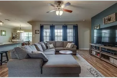 127 Sumac Drive, Waxahachie, TX 75165 - Photo 2