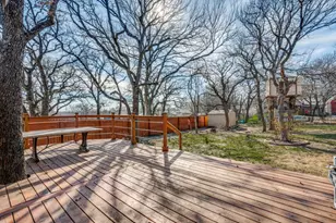 7021 Crabtree Ln, North Richland Hills, TX 76182 - Photo 22