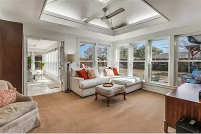 1710 N Dickerson, Pantego, TX 76013 - Photo 8