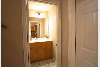 704 S Dewey Avenue, Sherman, TX 75090 - Photo 10