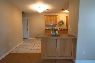 704 S Dewey Avenue, Sherman, TX 75090 - Photo 6