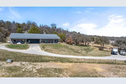 920 Horsemans Drive, Stephenville, TX 76401 - Photo 6