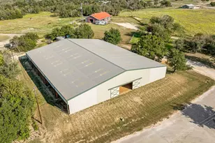 920 Horsemans Dr, Stephenville, TX 76401 - Photo 32