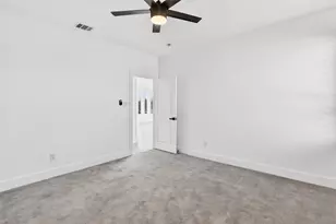 531 W Laureland Rd, Dallas, TX 75232 - Photo 22