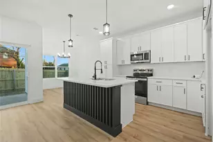 3702 Penelope St, Dallas, TX 75210 - Photo 6