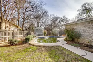 612 Melbourne Ct, Hurst, TX 76053 - Photo 18