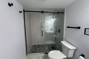 1020 Crazy Horse, Quinlan, TX 75474 - Photo 18