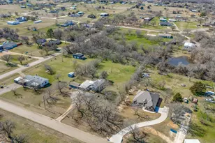 5705 Regalview Dr, Joshua, TX 76058 - Photo 14