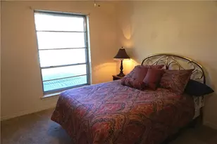 617 Patricia Dr, Sherman, TX 75090 - Photo 18