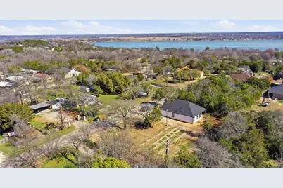 2721 Sycamore Court, Granbury, TX 76048 - Photo 6