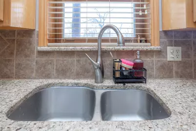 231 Hickory Street, Lindsay, TX 76250 - Photo 10