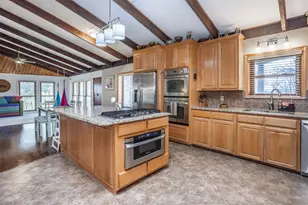 231 Hickory St, Lindsay, TX 76250 - Photo 8