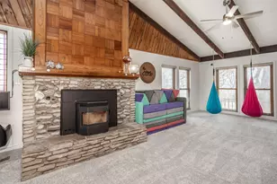 231 Hickory St, Lindsay, TX 76250 - Photo 2