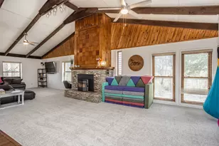 231 Hickory St, Lindsay, TX 76250 - Photo 4