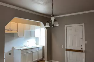 3300 Avenue H, Fort Worth, TX 76105 - Photo 4