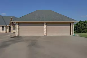 1754 Highland Dr, Whitney, TX 76692 - Photo 8