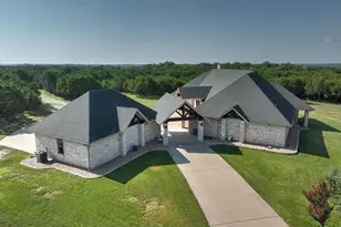 1754 Highland Dr, Whitney, TX 76692 - Photo 1