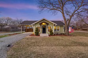 110 E Houston St, Leonard, TX 75452 - Photo 4