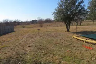 108 Creekview Cir, Maypearl, TX 76064 - Photo 18